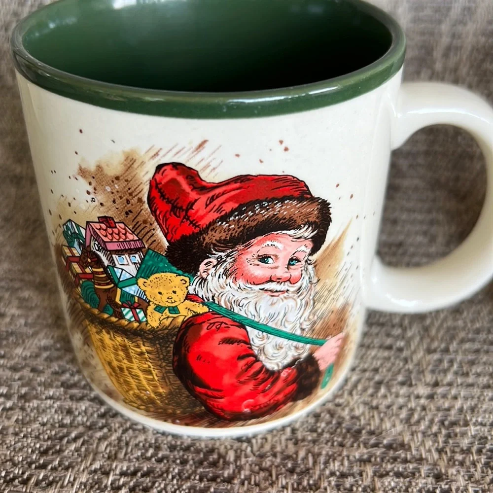 Vintage 1980's Santa coffee mugs. Set of 2